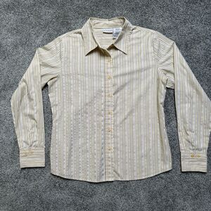 White Stag Women Small Butter Yellow Button Down Blouse Long Sleeve Casual Top